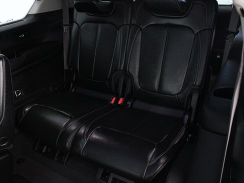 Used 2021 Jeep Grand Cherokee L Limited RWD image 36