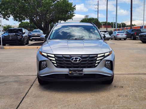 Used 2024 Hyundai Tucson SEL FWD image 3