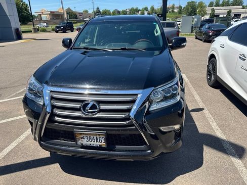 Used 2016 Lexus GX 460 w/ Premium Package AWD/4WD image 2