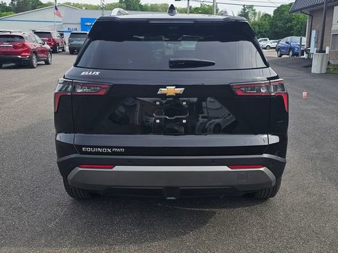 Used 2025 Chevrolet Equinox LT w/ Convenience Package II AWD/4WD image 7