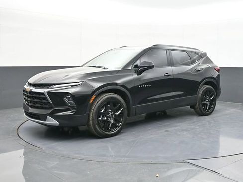 New 2026 Chevrolet Blazer LT w/ Convenience Package AWD/4WD image 4