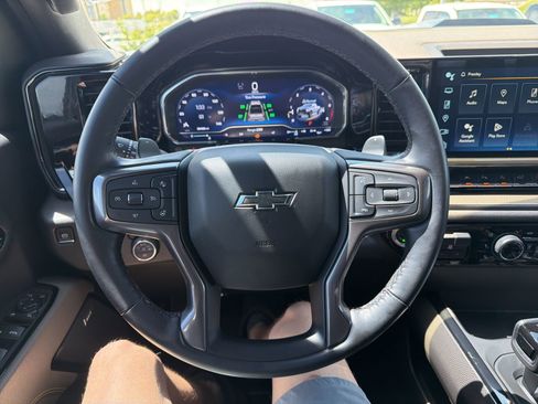 Used 2024 Chevrolet Silverado 1500 ZR2 w/ Technology Package image 18