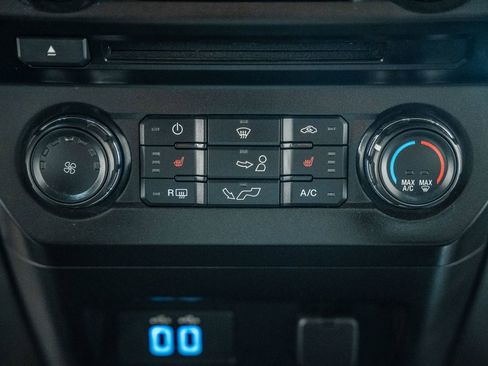 Certified 2018 Ford F150 XLT w/ Equipment Group 302A Luxury AWD/4WD image 24