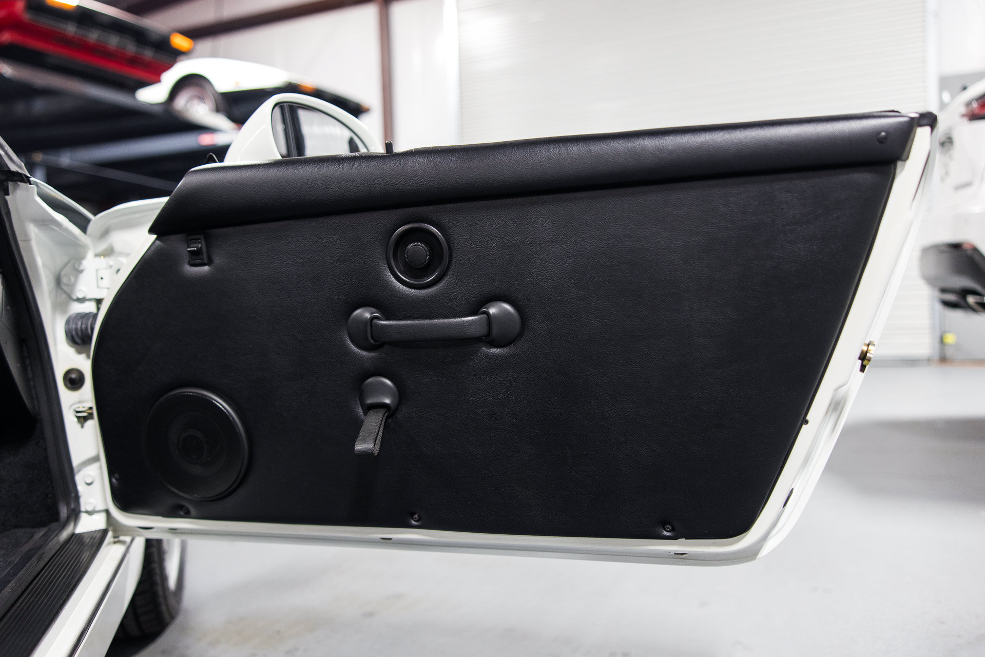 Used 1994 Porsche 911 Speedster RWD image 24