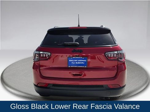 Used 2020 Jeep Compass Latitude FWD image 11