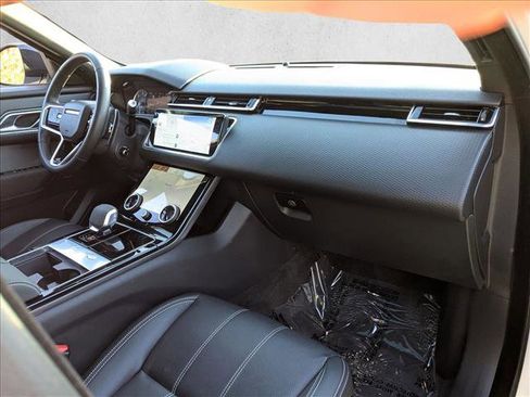 Used 2023 Land Rover Range Rover Velar R-Dynamic S image 23