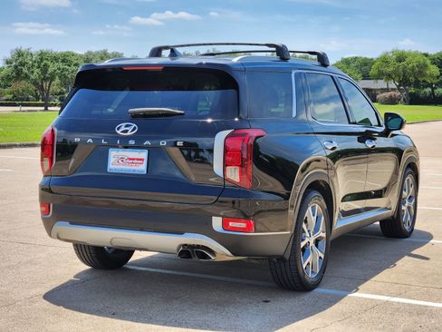 Used 2021 Hyundai Palisade SEL w/ Premium Package FWD image 6