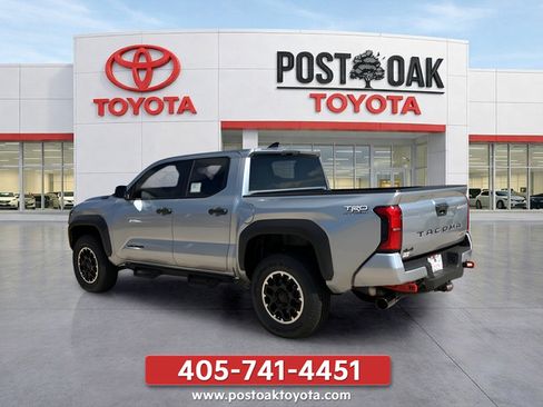 New 2026 Toyota Tacoma TRD Off-Road AWD/4WD image 5