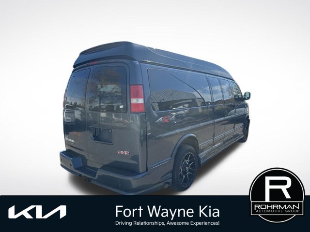 Used 2014 GMC Savana 2500 Extended RWD image 7