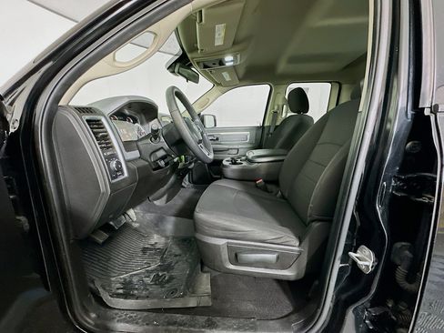 Used 2019 RAM 1500 Classic Warlock w/ Electronics Group RWD image 13