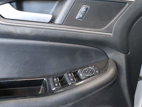 Used 2015 Ford Edge SEL w/ Equipment Group 201A AWD/4WD image 15