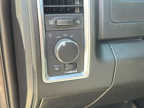 Used 2023 RAM 1500 Warlock AWD/4WD image 16