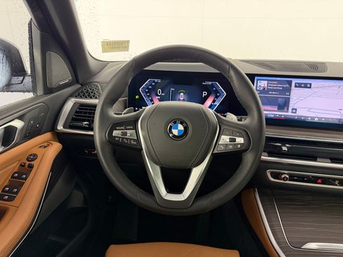 Certified 2026 BMW X5 sDrive40i w/ Climate Comfort Package RWD image 15
