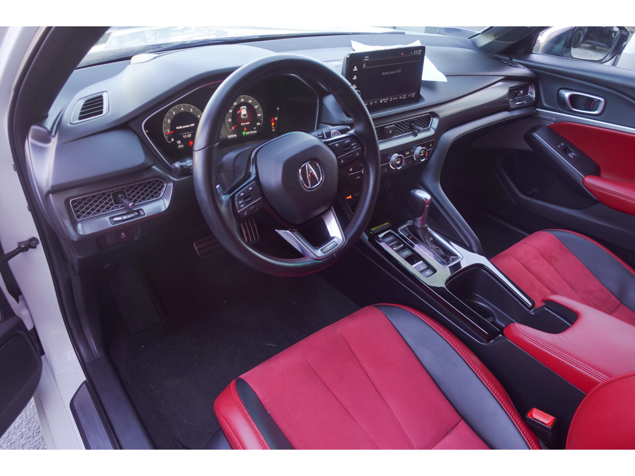 Used 2024 Acura Integra A-Spec w/ Technology Package FWD image 9
