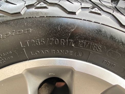 Used 2013 Toyota FJ Cruiser 4WD w/ Upgrade Pkg image 26