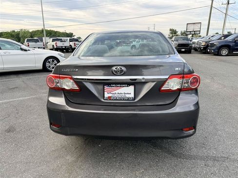 Used 2013 Toyota Corolla LE FWD image 6