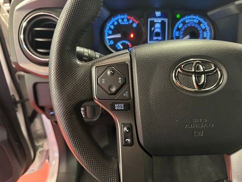 Certified 2023 Toyota Tacoma TRD Off-Road image 21