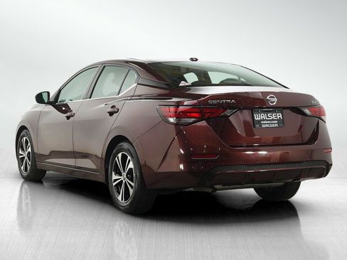 Used 2023 Nissan Sentra SV image 3