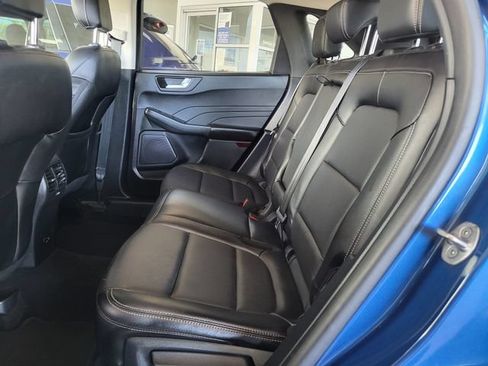 Certified 2022 Ford Escape SEL FWD image 12