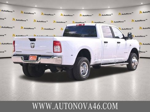 Used 2024 RAM 3500 Big Horn AWD/4WD image 9