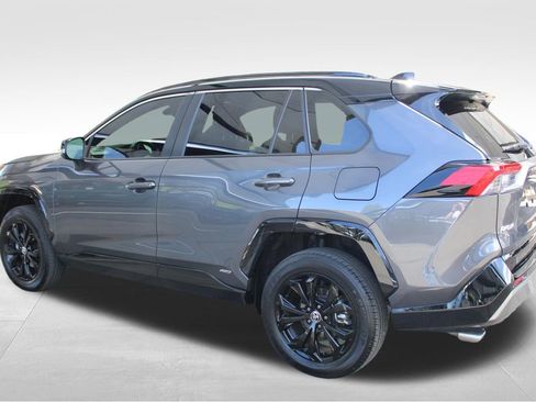 Certified 2025 Toyota RAV4 XSE w/ Weather Package AWD/4WD image 13
