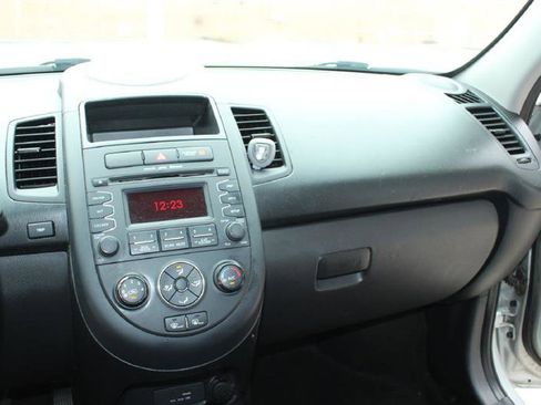Used 2013 Kia Soul image 20