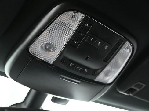 Used 2021 Dodge Durango SRT w/ Black Package image 25