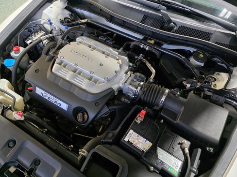 Used 2012 Honda Accord EX-L image 34