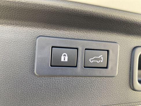 Used 2024 Subaru Forester Wilderness image 38