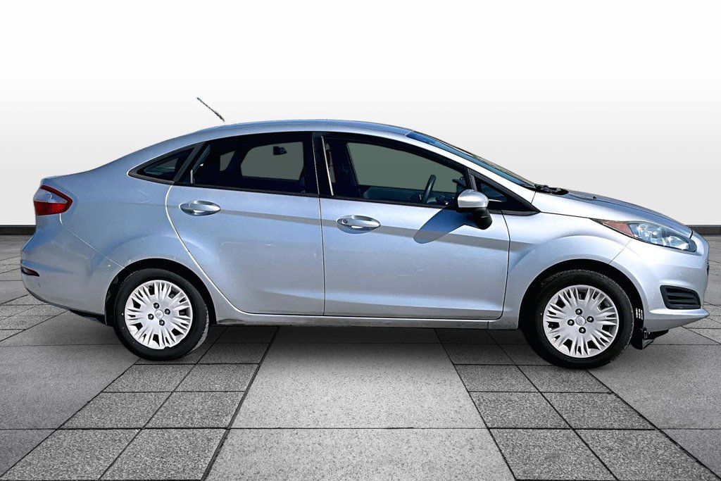 Used 2014 Ford Fiesta S FWD image 1