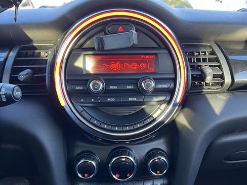 Used 2014 MINI Cooper 2-Door Hardtop image 20