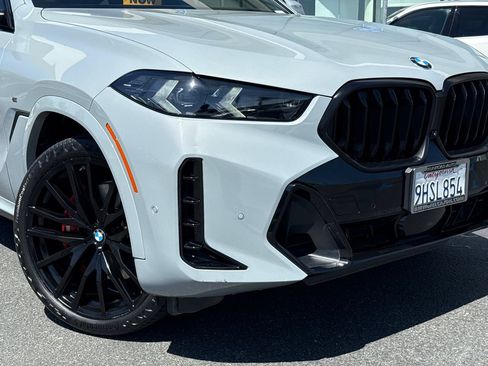 Used 2024 BMW X6 xDrive40i w/ Premium Package AWD/4WD image 6
