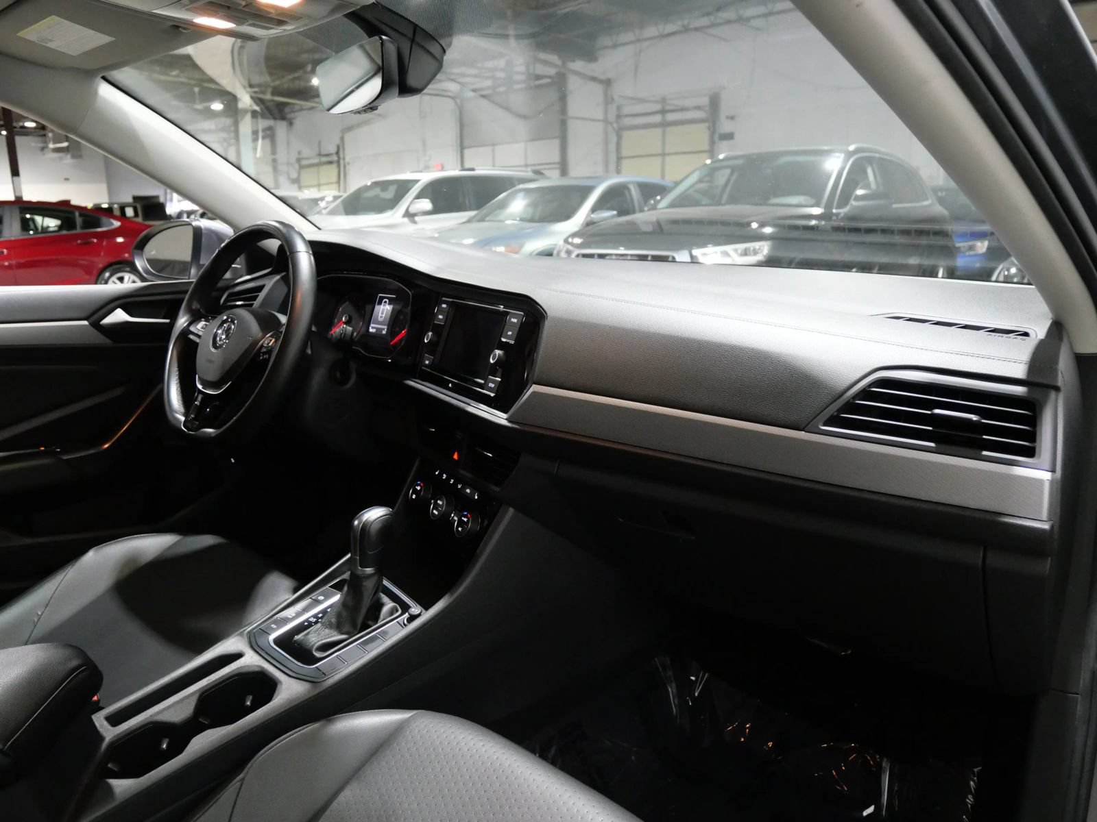 Used 2019 Volkswagen Jetta SE FWD image 10