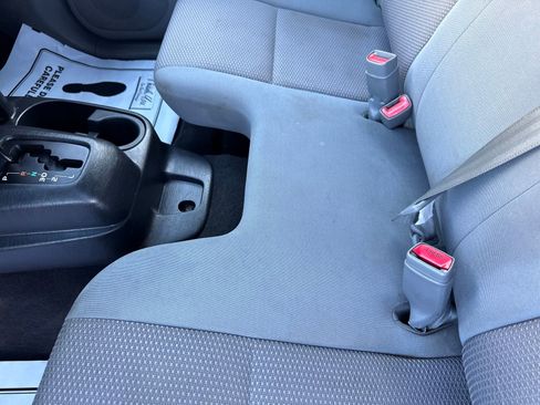 Used 2013 Toyota Tacoma 2WD Regular Cab image 26