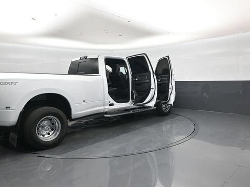 Used 2026 RAM 3500 Laramie w/ Max Tow Package AWD/4WD image 47