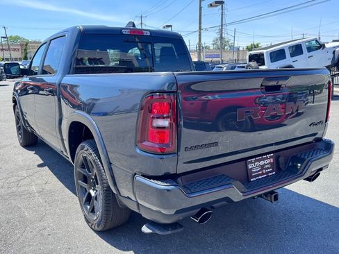 New 2026 RAM 1500 Laramie AWD/4WD image 5