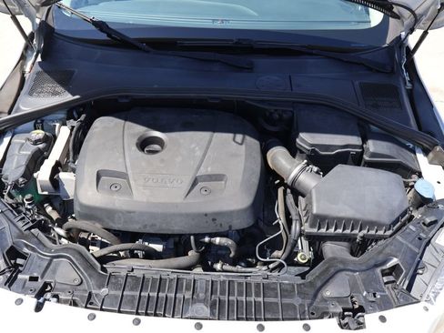 Used 2017 Volvo S60 T5 Dynamic FWD image 15