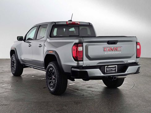 New 2026 GMC Canyon Elevation w/ Convenience Package image 5
