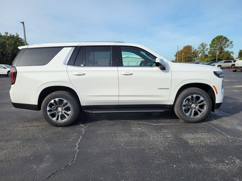 New 2026 Chevrolet Tahoe LS image 4