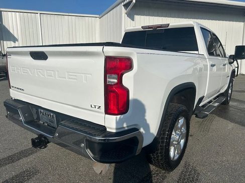 Used 2020 Chevrolet Silverado 2500 LTZ w/ LTZ Premium Package image 5