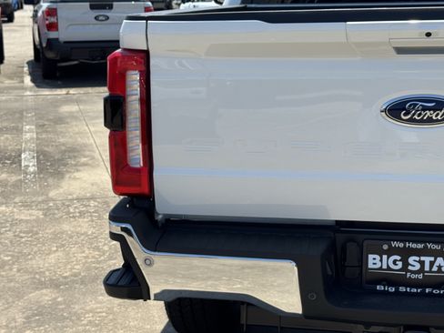 New 2026 Ford F250 Lariat w/ Chrome Package AWD/4WD image 11