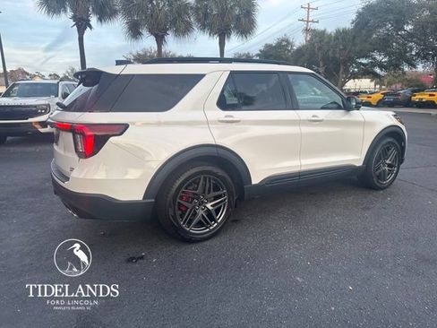 New 2026 Ford Explorer ST w/ Sun And Sound Package RWD image 8