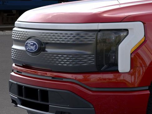 New 2025 Ford F150 Lightning XLT image 17