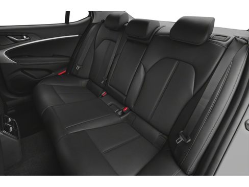 Used 2019 Genesis G70 2.0T Advanced RWD image 8
