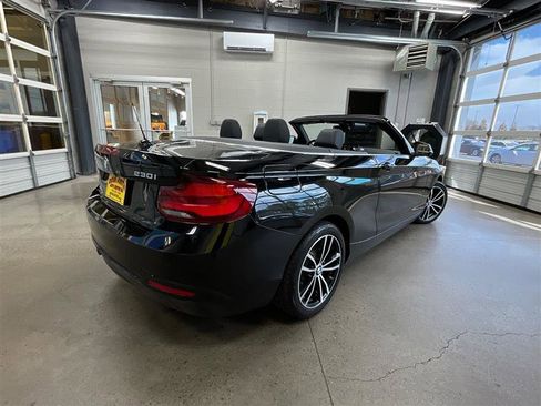 Used 2020 BMW 230i xDrive Convertible w/ Premium Package image 30