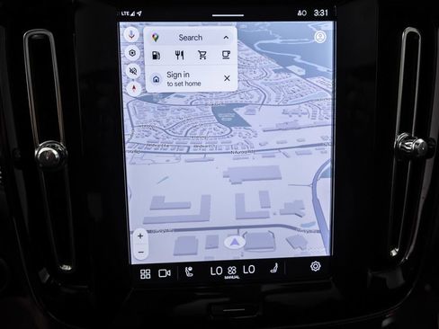 Used 2023 Volvo XC40 B5 Plus w/ Protection Package Premier image 19