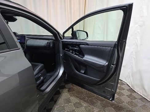 Used 2023 Subaru Solterra AWD image 33