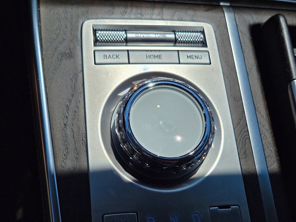 Used 2024 Genesis GV80 2.5T w/ Advanced Package AWD/4WD image 28