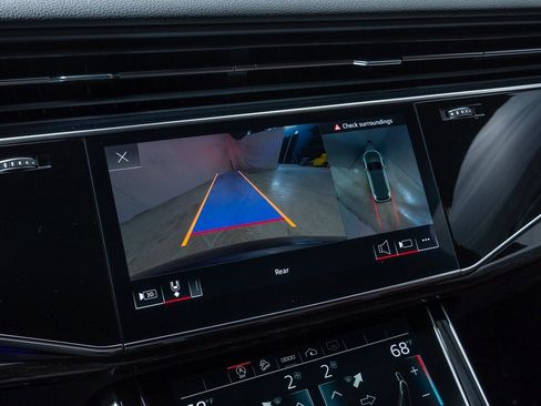 Used 2023 Audi Q7 3.0T Premium Plus w/ Premium Plus Package image 17