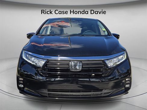 Used 2023 Honda Odyssey Touring image 5